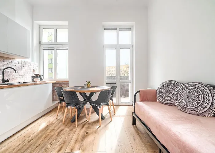 Apartament Margi Eos Apartament Large & Balcony *