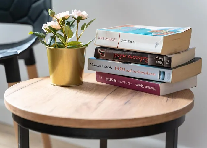 Margi Eos Apartament Large & Balcony Apartament