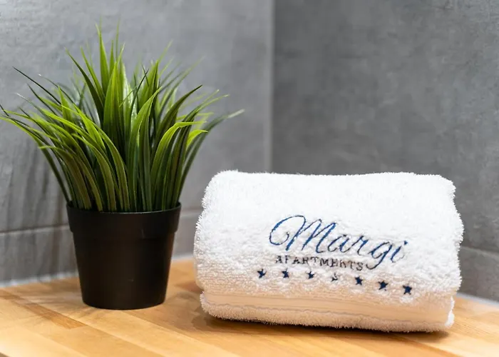 Apartament Margi Eos Apartament Large & Balcony *